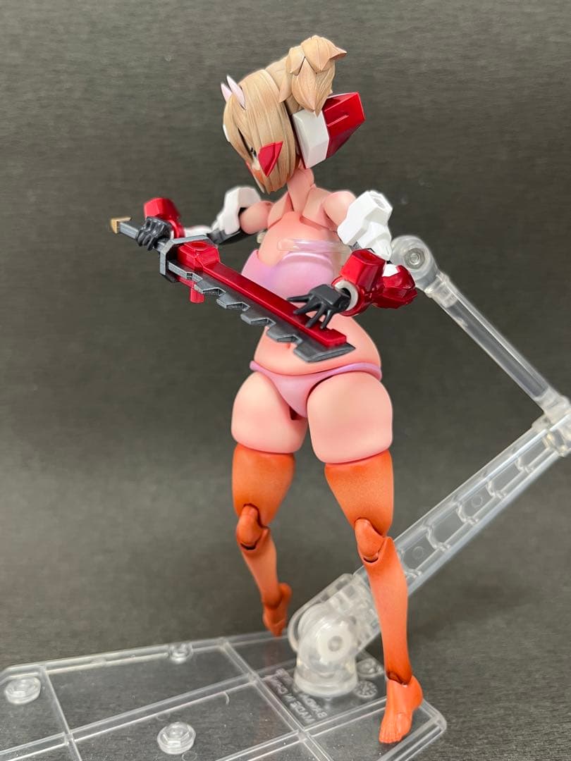 メガミデバイス 朱羅忍者ぽっちゃりボディとスレンダーボディ