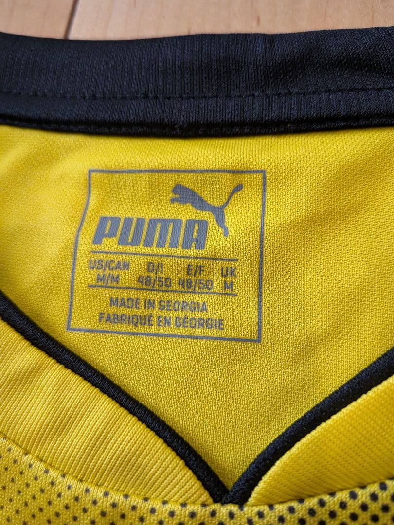 PUMAボルシアドルトムント No.23カガワ新品タグ付きサイン入り