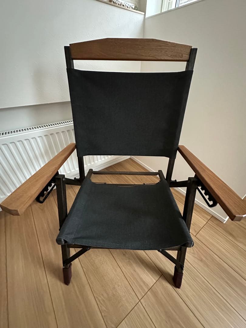 OUTSIDE IN カチャカチャチェア \"Black Edition\" OUTSIDE IN×PINOWORKS KACHA-KACHA MIDレザーチェア | p