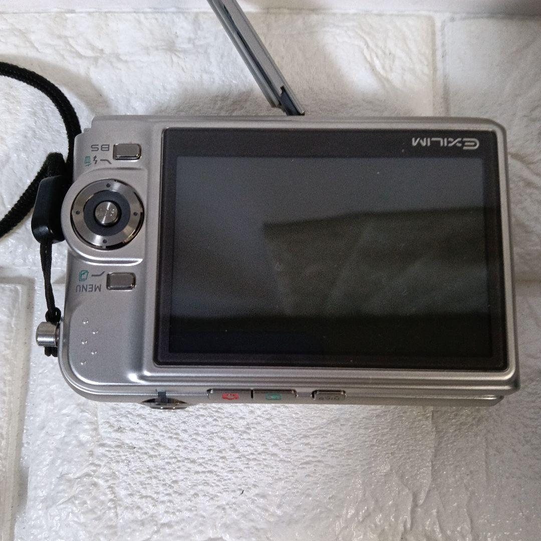 CASIO EX-Z1000 デジタルカメラ 10.1MP動作確認済み 充電器付 - メルカリ