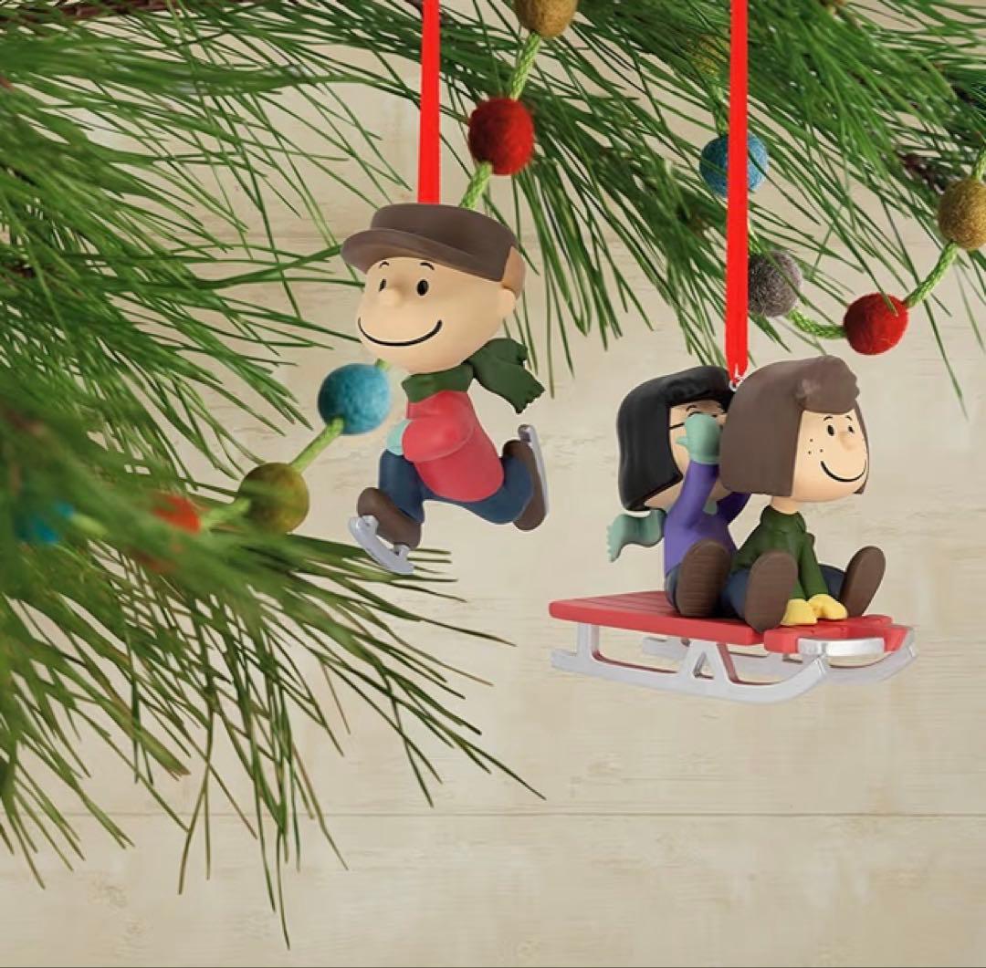 Hallmark The Peanuts Gang クリスマスオーナメント