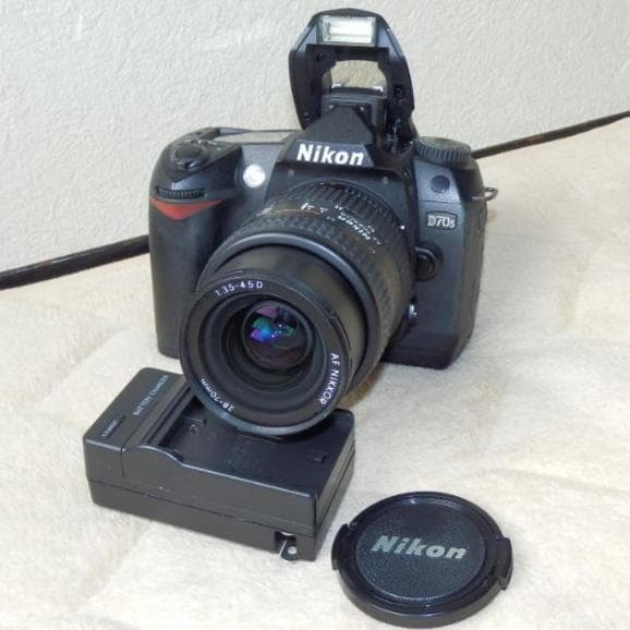 ★動作品❤️ニコン★D70s★レンズセット★28-70mm付き★美品 2026年最新】Yahoo!オークション -nikon d70 レンズの中古品・新品・未
