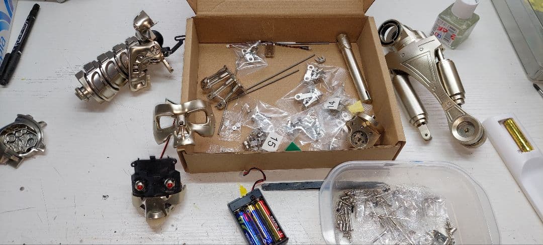 1/2 スケール　アシェット製 エンドスカル、エンドアーム焼損傷 残骸ジオラマ