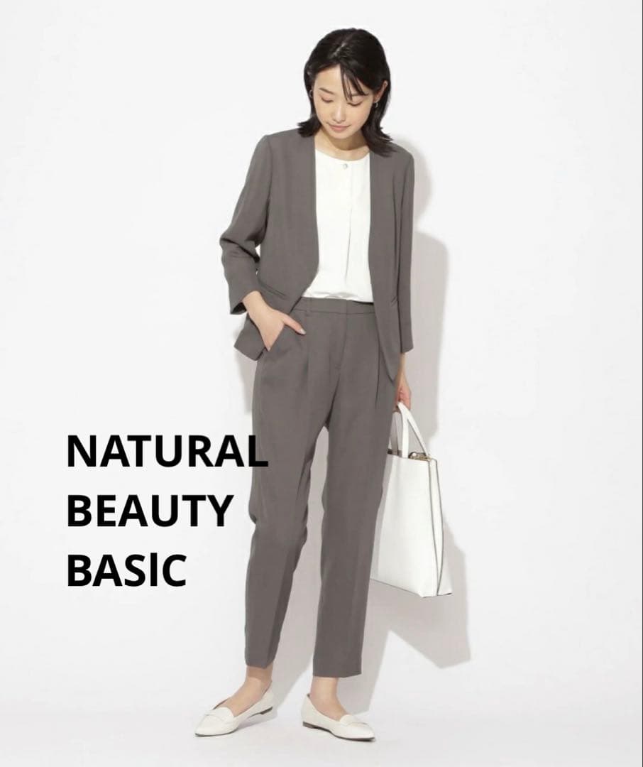 NATURAL BEAUTY BASIC 洗えるポリエステル スラックス グレー - メルカリ
