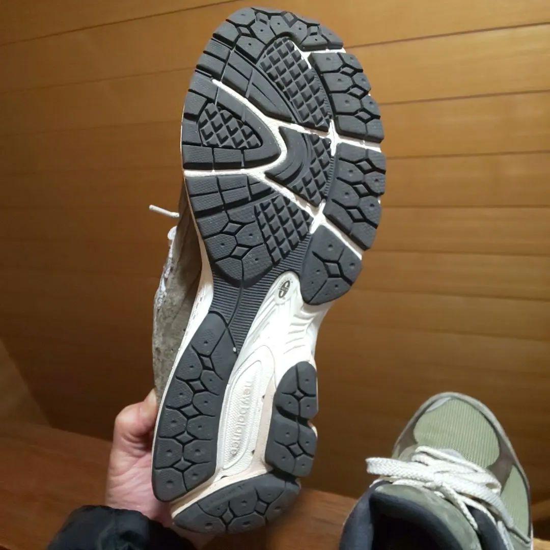 ニューバランス New Balance M2002RHN オリーブ 27.0cm