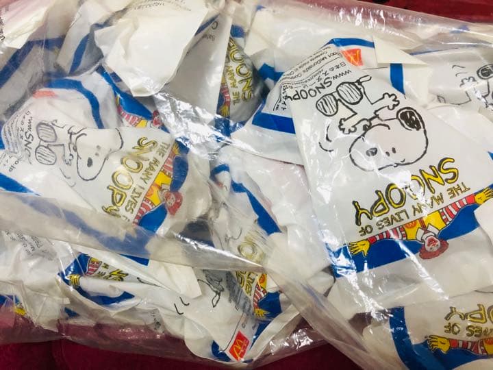 レア　新品　未開封　マクド　スヌーピー　コレクション　ぬいぐるみ　ピーナッツ