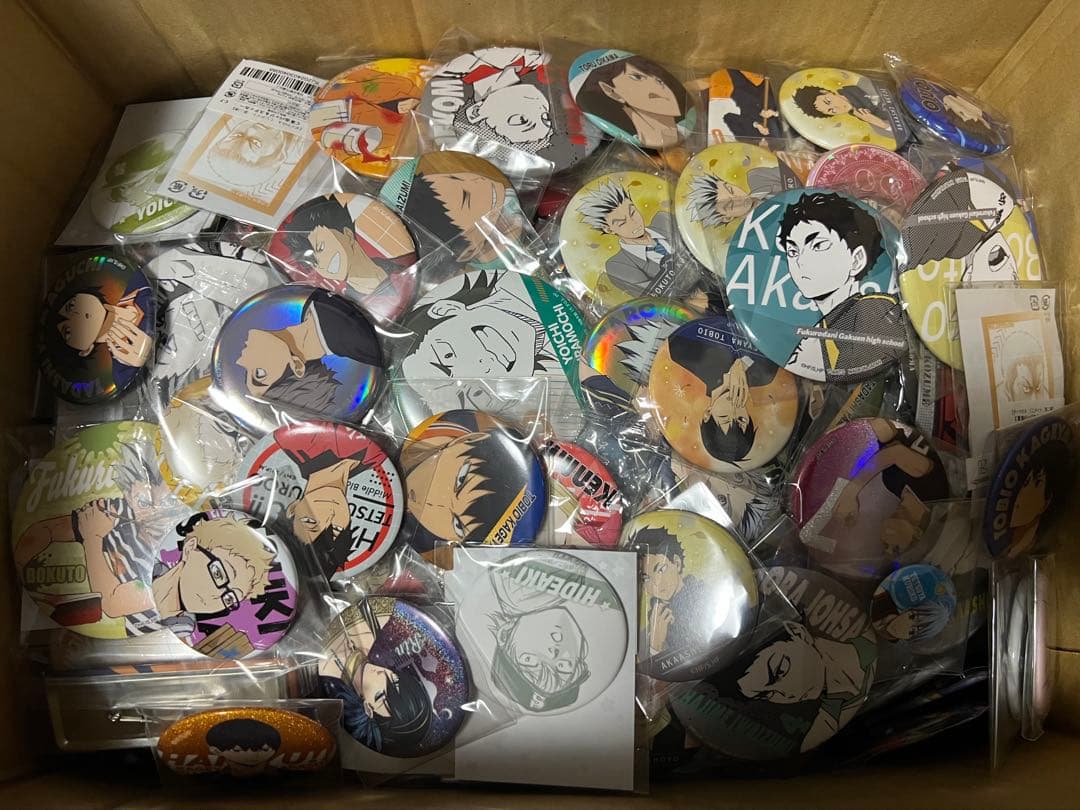スポーツ　アニメ　缶バッジのみ　620個以上　大量まとめ売り