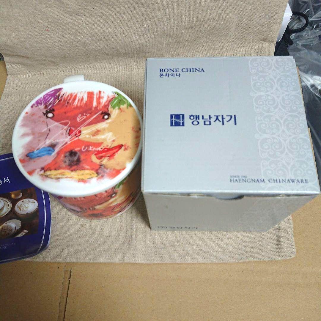 新品 東方神起 ユノ デザイン マグカップ 完売品 サイン入り 光州ビエンナーレ