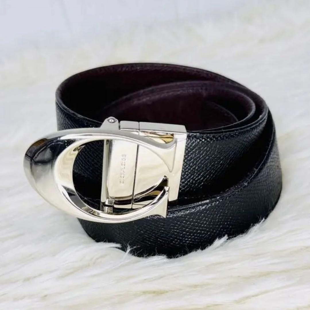 良品✨COACH ベルト リバーシブル シグネチャー Cロゴ シルバー - メルカリ