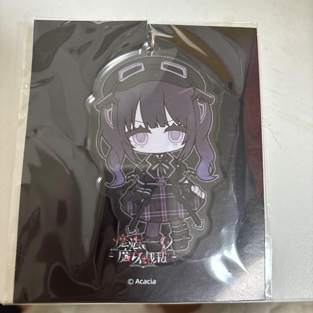 魔法少女ノ魔女裁判 CF アクリルキーホルダー 黒部ナノカ - メルカリ