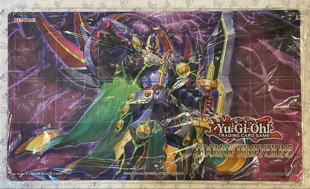 海外限定 DDDD偉次元王アーク・クライシス プレイマット 遊戯王 新品未