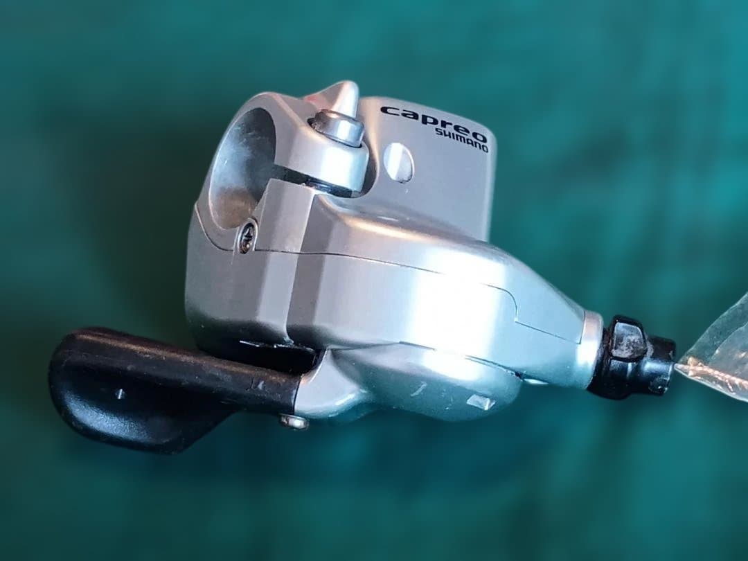 SHIMANO Capreo SL-F700-R 9速 シフター 【良品】 - メルカリ