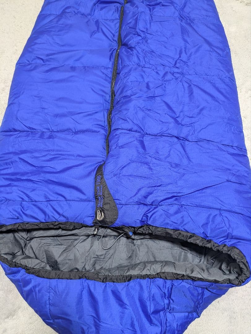 美品 Slow Trek 1300 寝袋 青・黒 イスカ