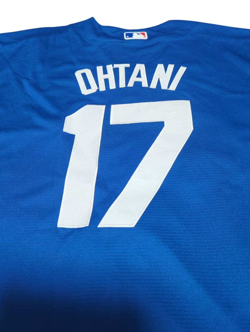 ロサンゼルス・ドジャース ユニフォーム Ohtani 17番 未使用品 - メルカリ