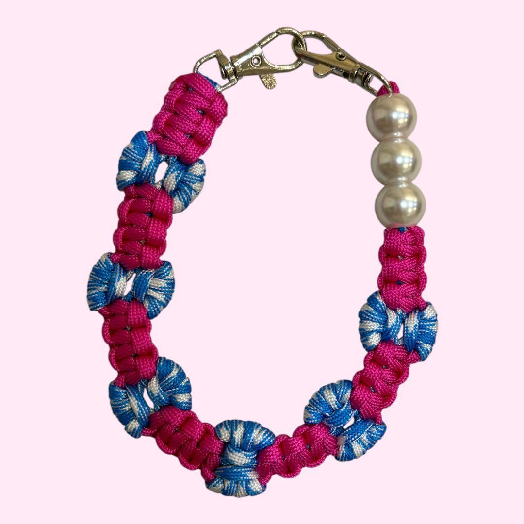 ミニー パルパルーザ風 パラコード スマホストラップ - メルカリ