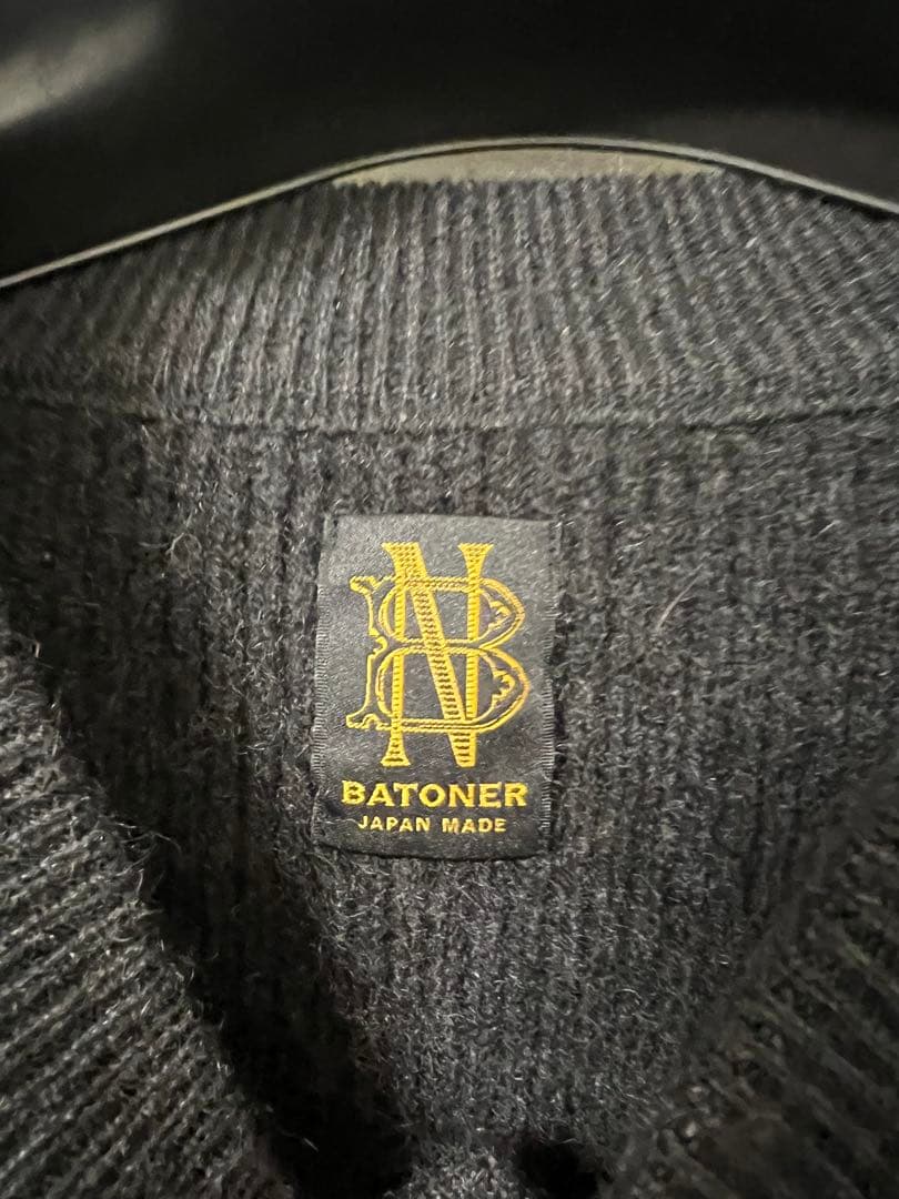 バトナー カシミア フォックス クルーネックカーディガン - メルカリ