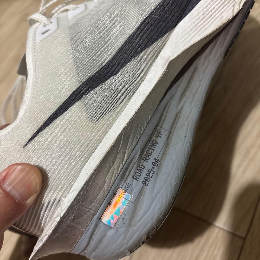 ナイキ ヴェイパーフライ4 27cm - メルカリ