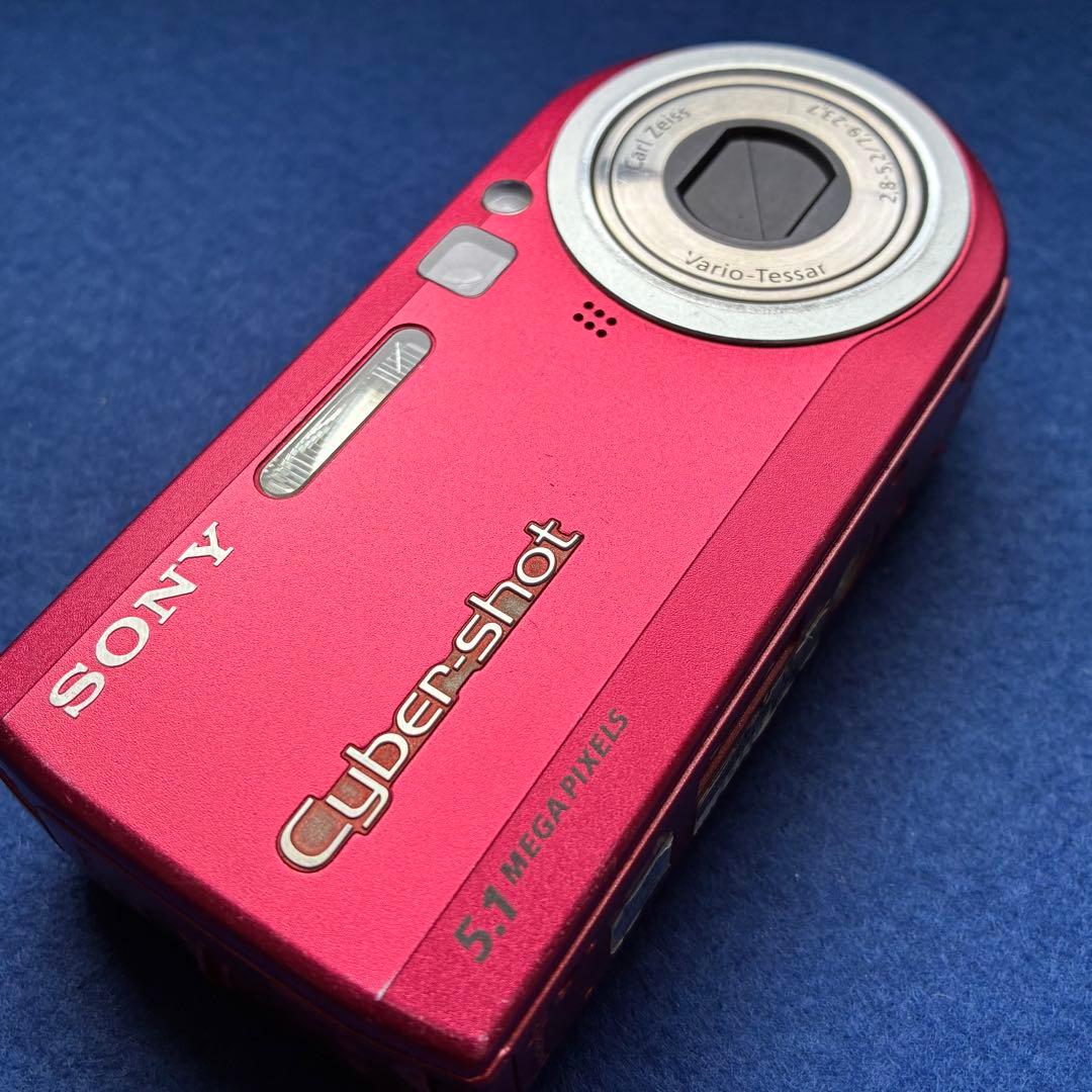 美品】SONY Cyber-shot DSC-P100赤【箱付き／完動品】 - メルカリ