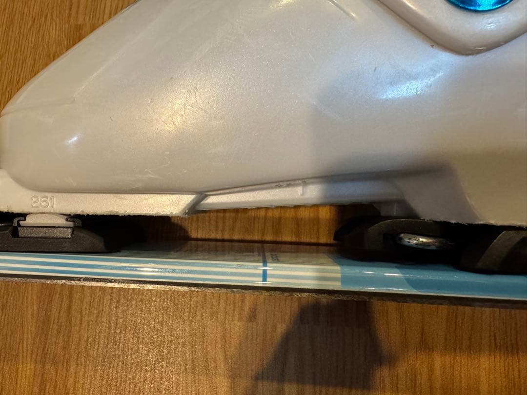 B×Bジュニアスキー板 78cm HART ￼ブーツ21.0-22.0cmセット - メルカリ