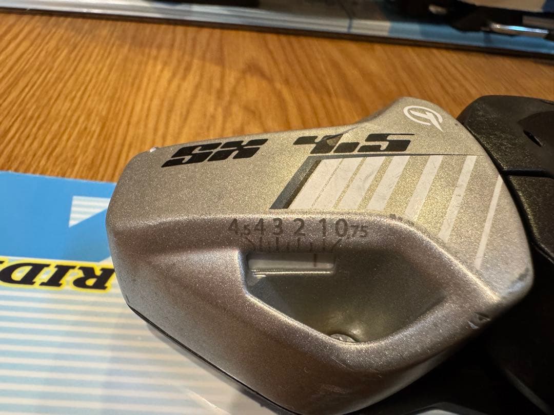 B×Bジュニアスキー板 78cm HART ￼ブーツ21.0-22.0cmセット - メルカリ