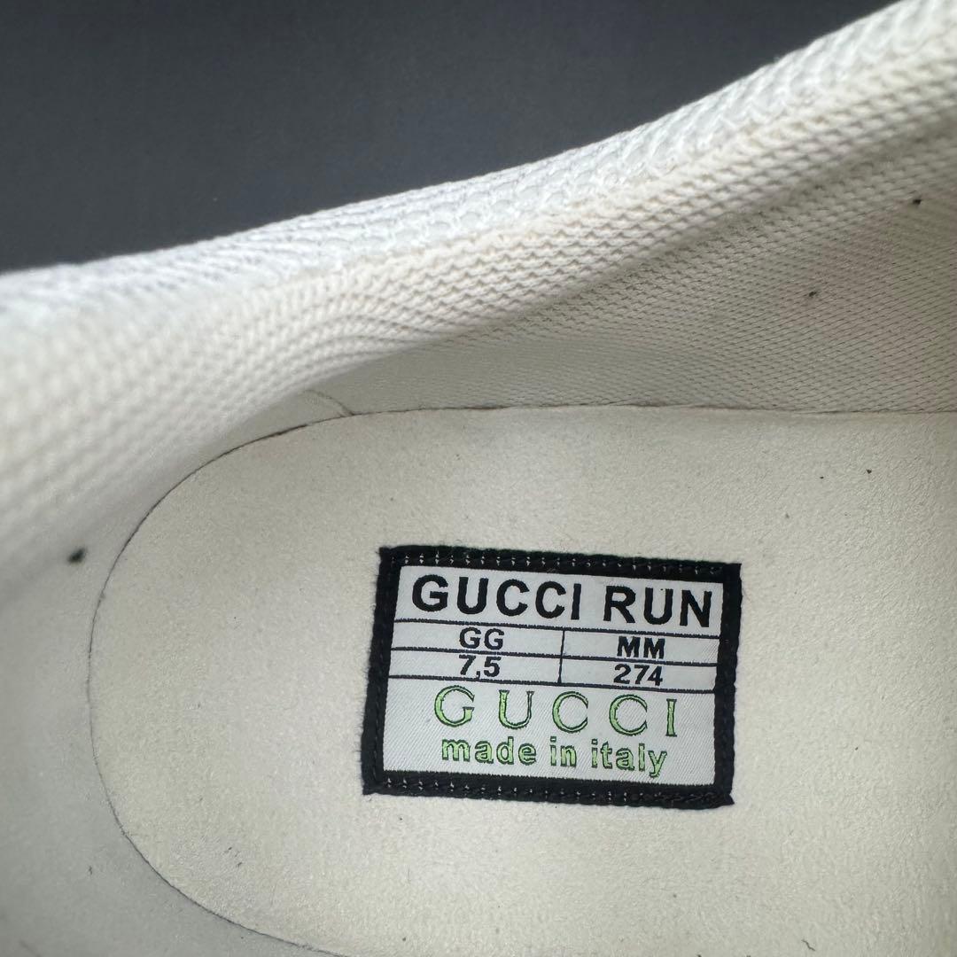 極美品】グッチ RUN スニーカー インターロッキング メンズ レザー 白