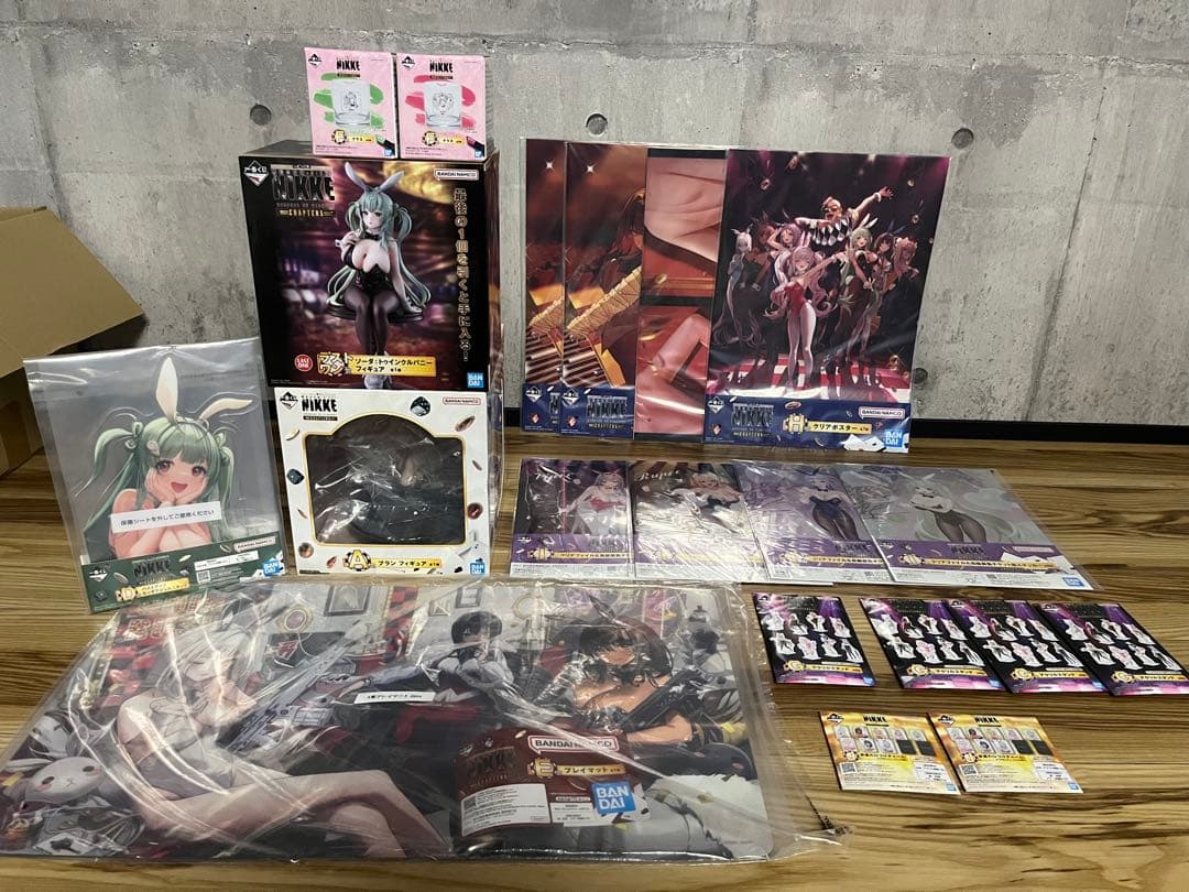 一番くじ 勝利の女神　 ニケ　A賞ブラン　ラストワン賞ソーダ　フィギュア Amazon.co.jp: 一番くじ 勝利の女神：NIKKE CHAPTER5 ラストワン賞