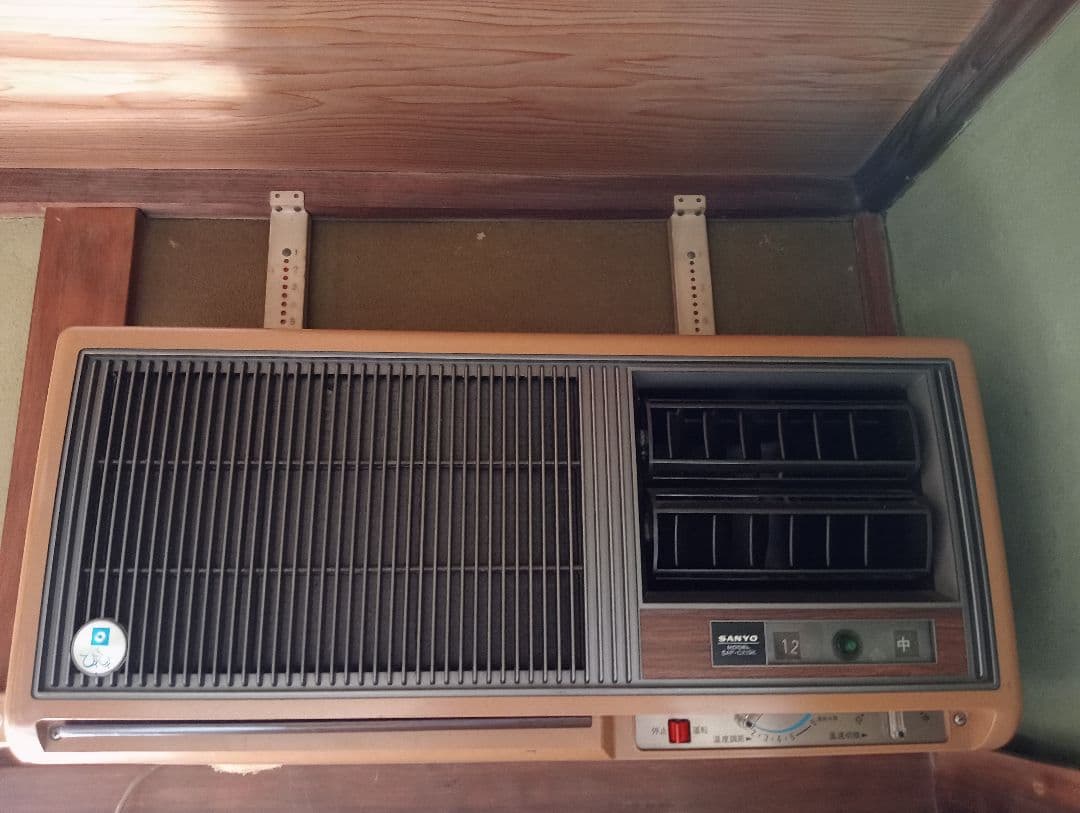 昭和 レトロ エアコン 冷房 - メルカリ
