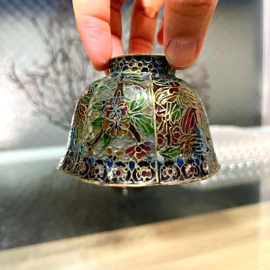 骨董 ガラス七宝 透胎七宝 省胎七宝 透かし技法 彩色花綴り 輪花フチ