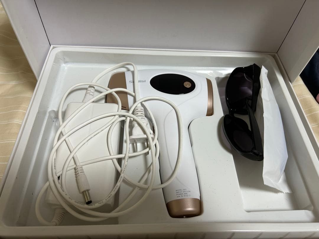 お値下げ中】Sarlisi A101 IPL脱毛器 - メルカリ