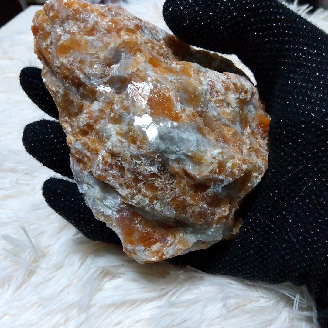 天然石 レッドカルサイト オレンジ カルサイト 原石 約550g - メルカリ