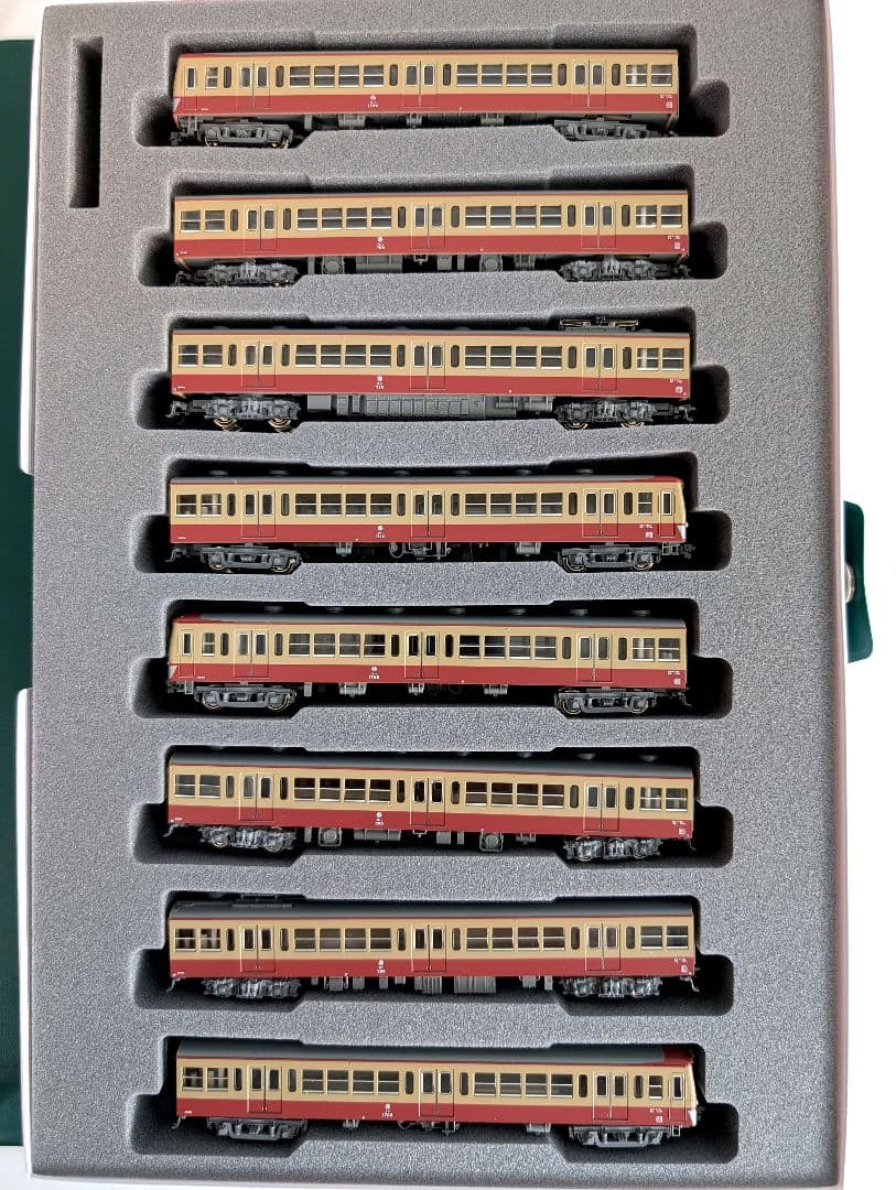 KATO　西武鉄道　701系(非冷房)　4両基本+4両増結セット 〈赤電 〉 Amazon | KATO Nゲージ 西武鉄道 701系 非冷房 基本 4両セット 10-1356