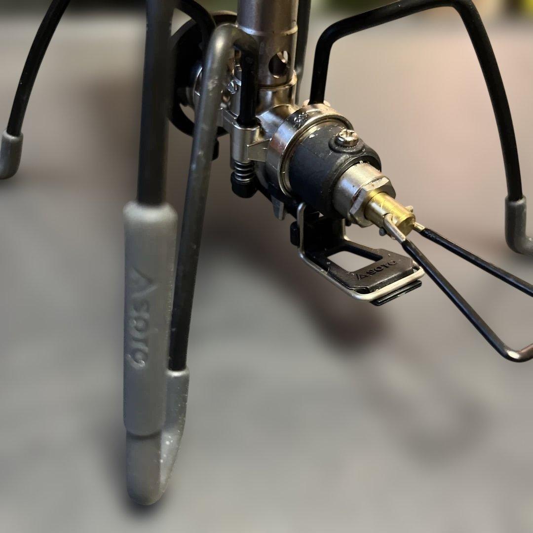 SOTO レギュレーターストーブ(オンライン限定モノトーン)+専用アシスト