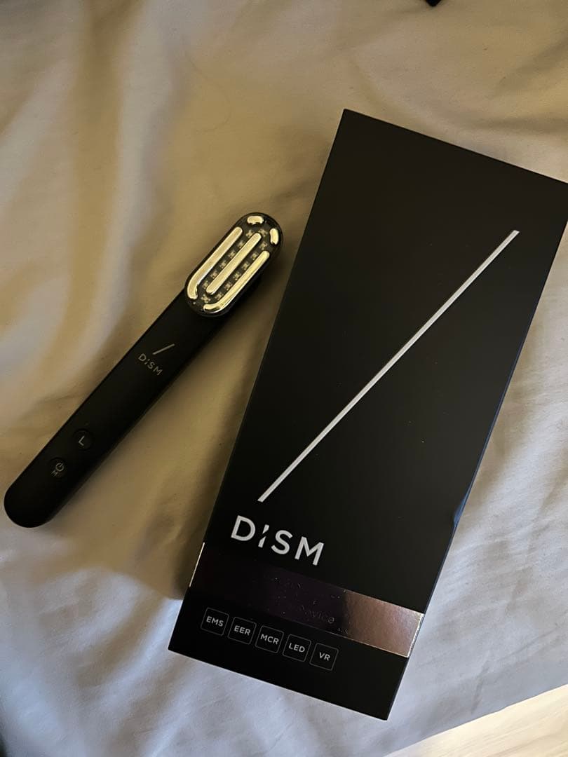 DISM EMS EER 美顔器 アンファー　ディズム スキンケアブランド「DISM」より初の美容家電「ディズム EMS EER