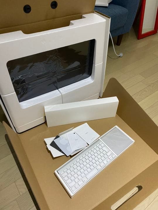 iMac (21.5inch,Late 2013) i5/メモリ8GB