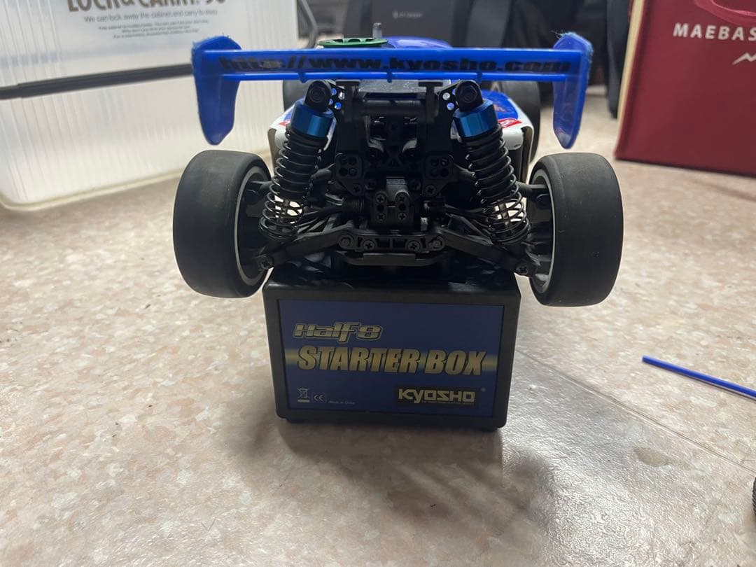 Kyosho Inferno オフロードRCカー