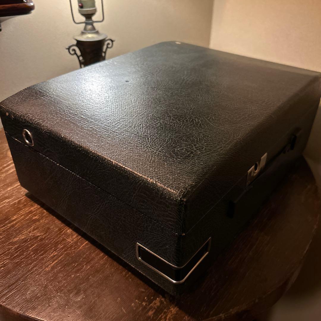 １９３０年代のコロムビア蓄音機、動品