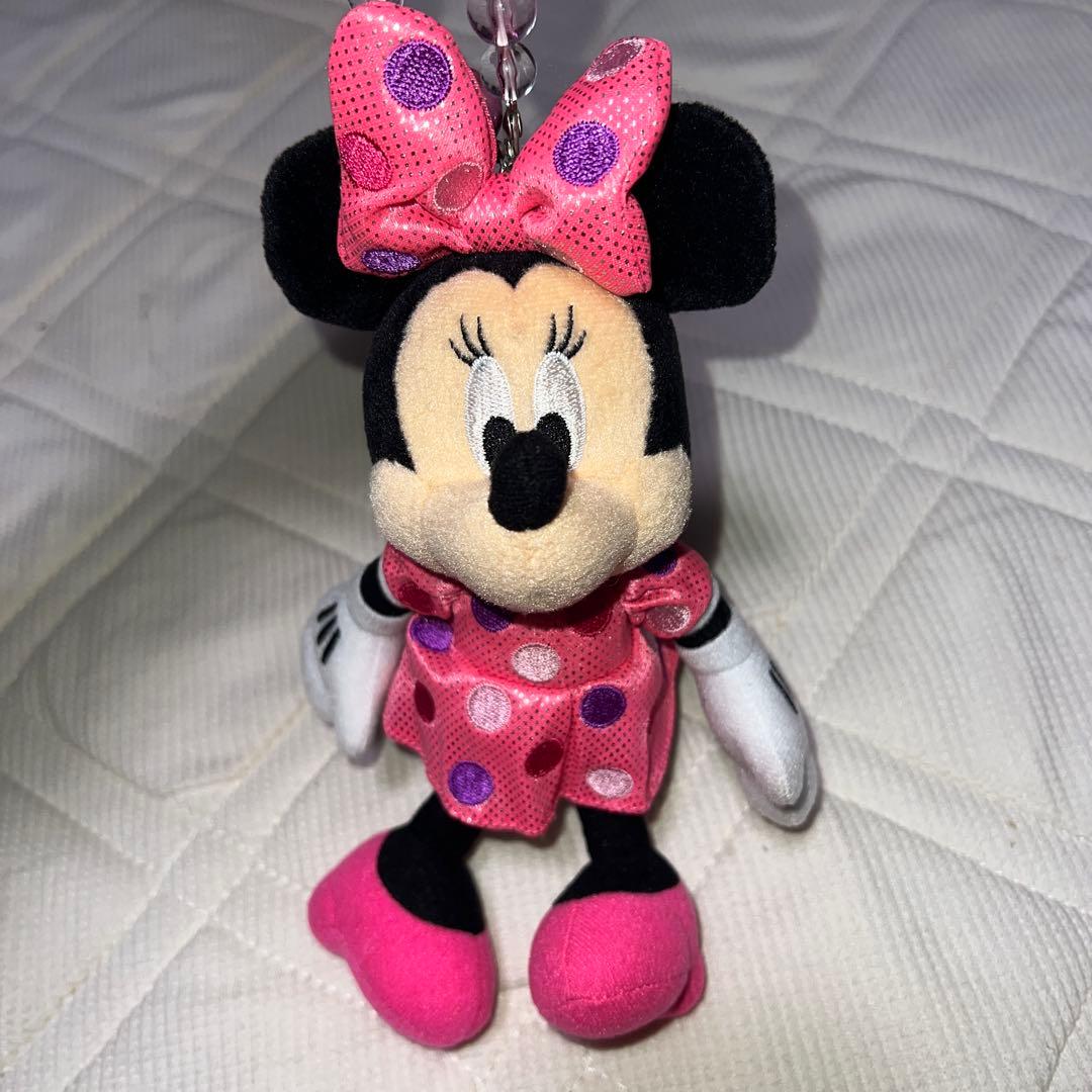 希少 ディズニーリゾート ミニー ミニーちゃん ぬいぐるみバッチ