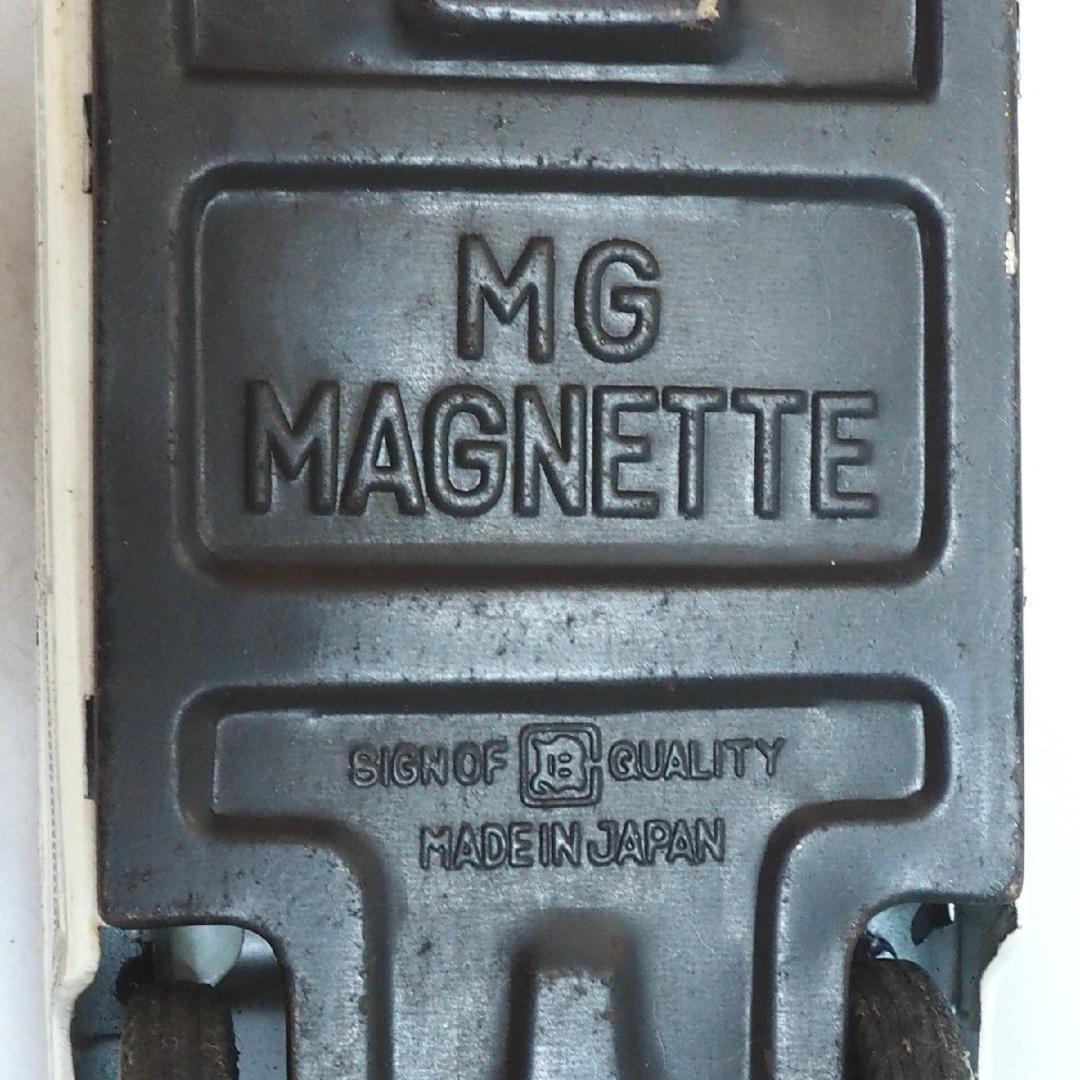 萬代屋【MGマグネット マークⅢセダン水色/紺】ブリキtin toy car箱無