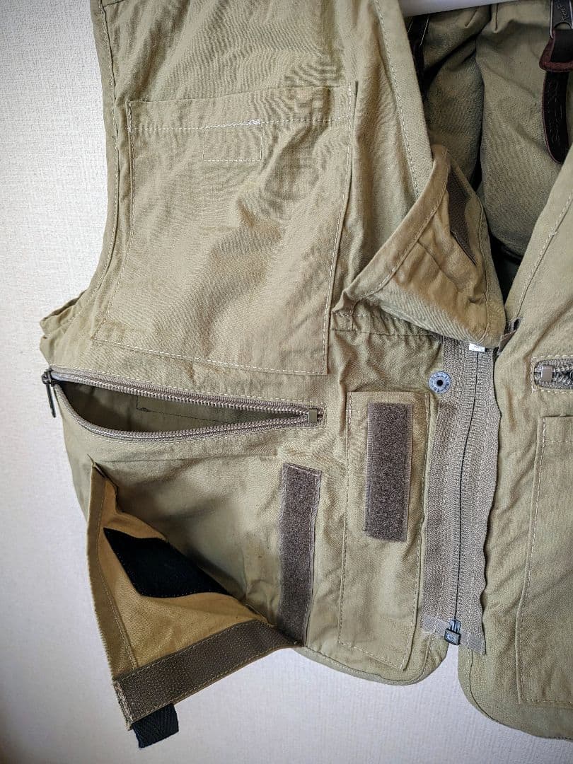 ティムコ TIEMCO エントモロジストⅡ Lサイズ カーキ マニア