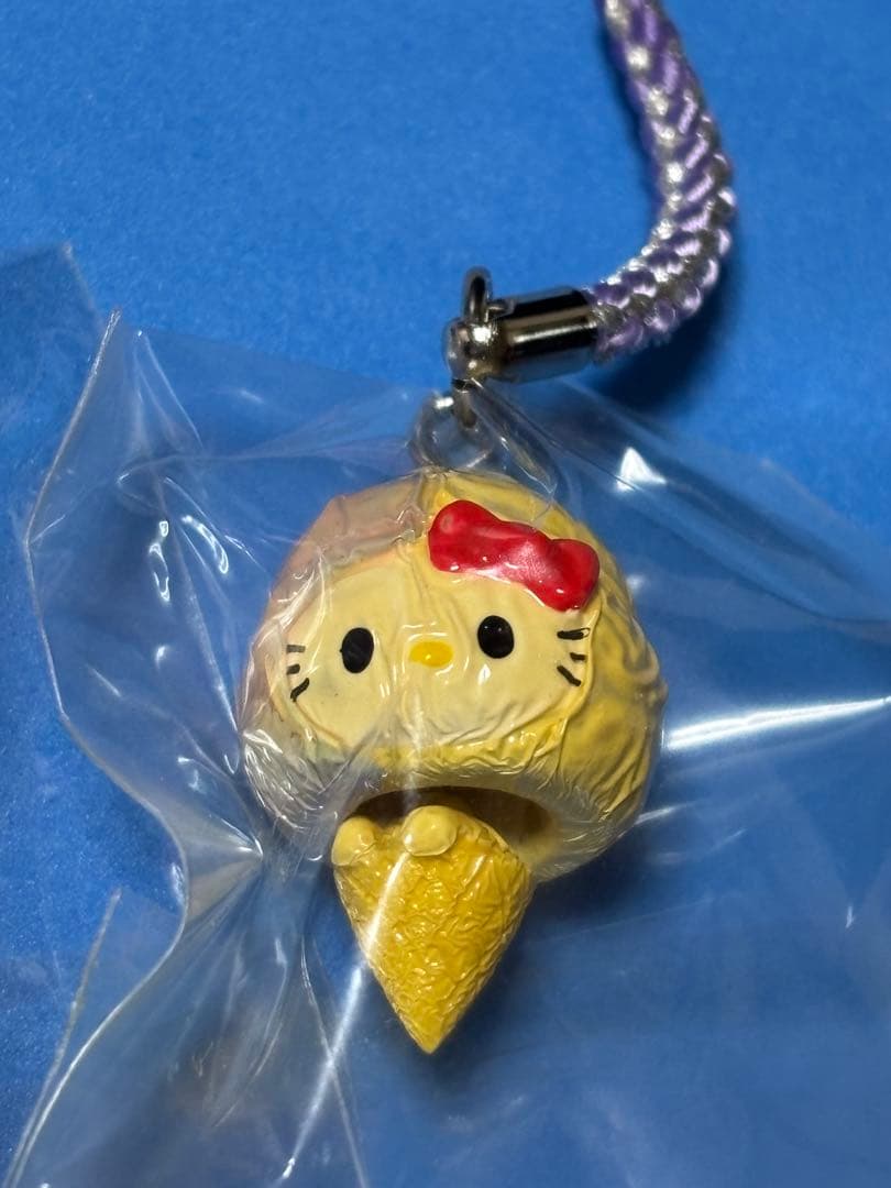 ご当地キティ　ソフトクリーム　ドーナツ　根付け　3点セット