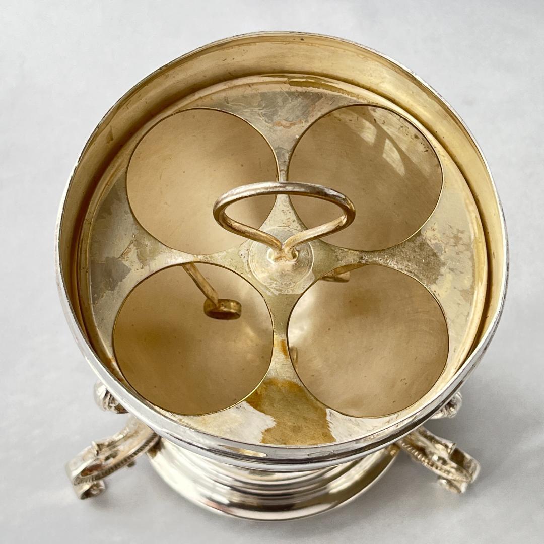 英国】 ファルコンのエッグコドラー ライナー / バナー - メルカリ