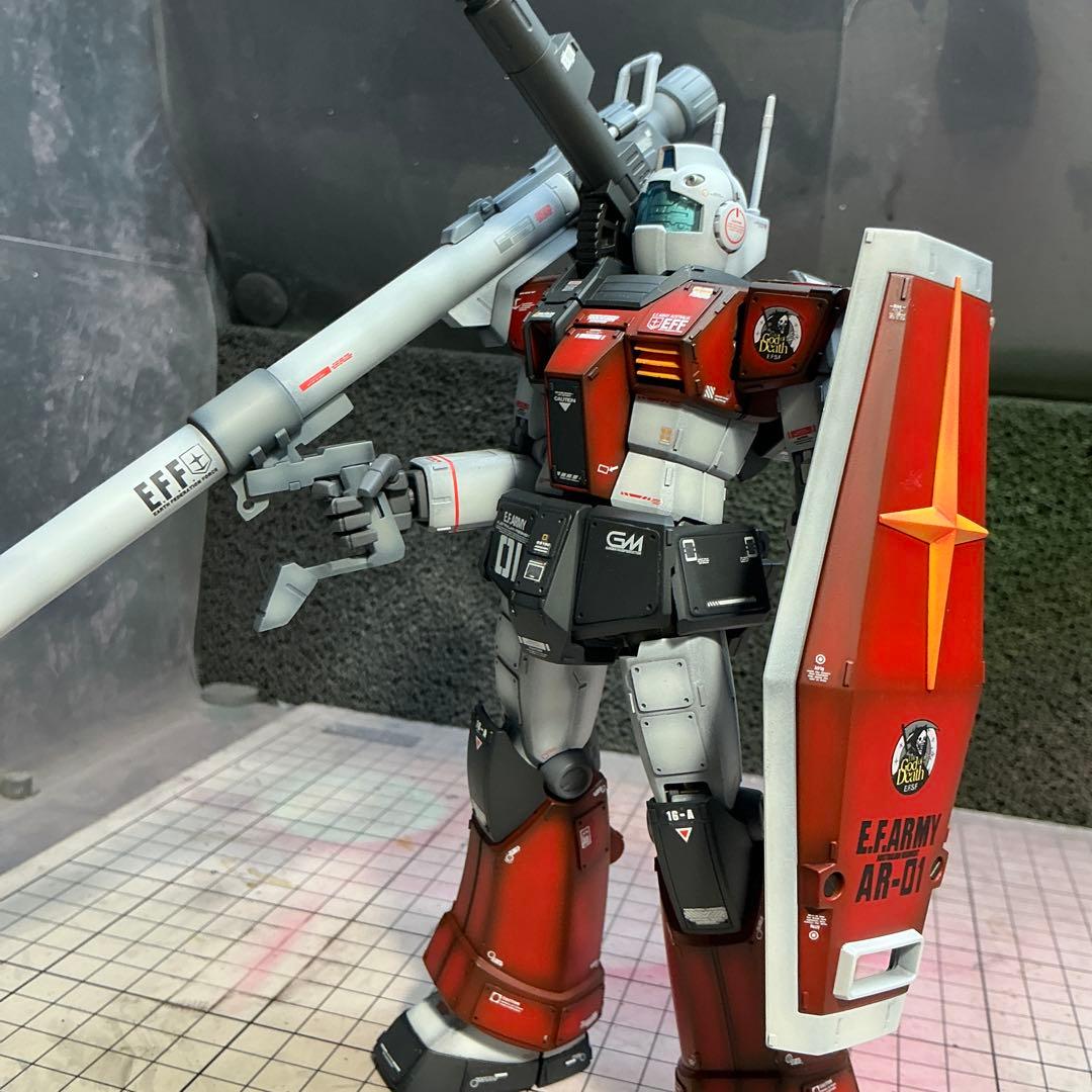 ガンプラ完成品　MG ジムキャノン　全塗装微改造