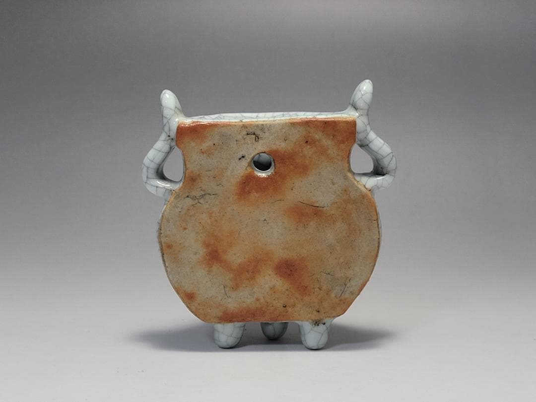 白磁 貫入 三足香炉型 掛花入 明清時代 幅約8.7cm - メルカリ