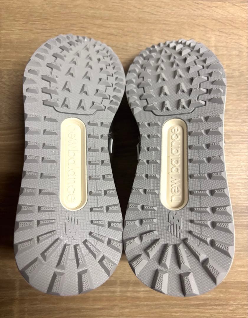 未使用 24.5cm 2E ニューバランスゴルフシューズWGS574R3シルバー