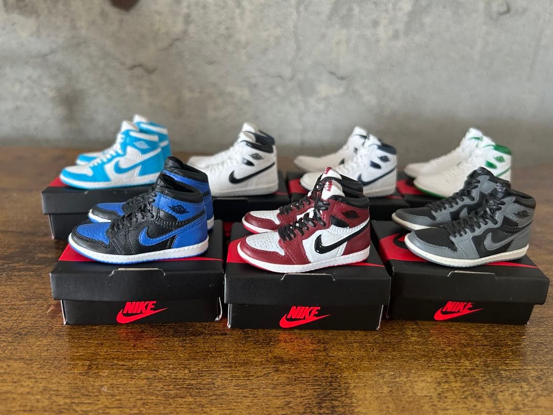 Air Jordan 1 ミニチュア 7足セット - メルカリ