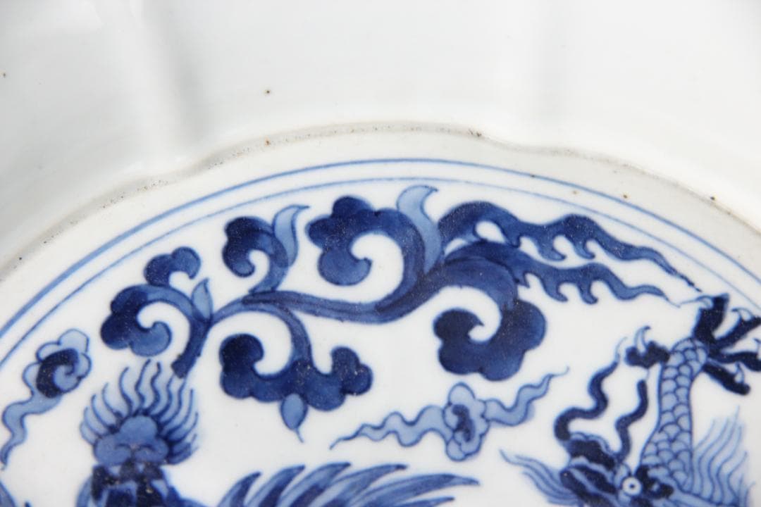 中国 清代 染付 青花双龍戯珠図 花口洗 大明宣徳年製 文房具 皿 FJ9-10