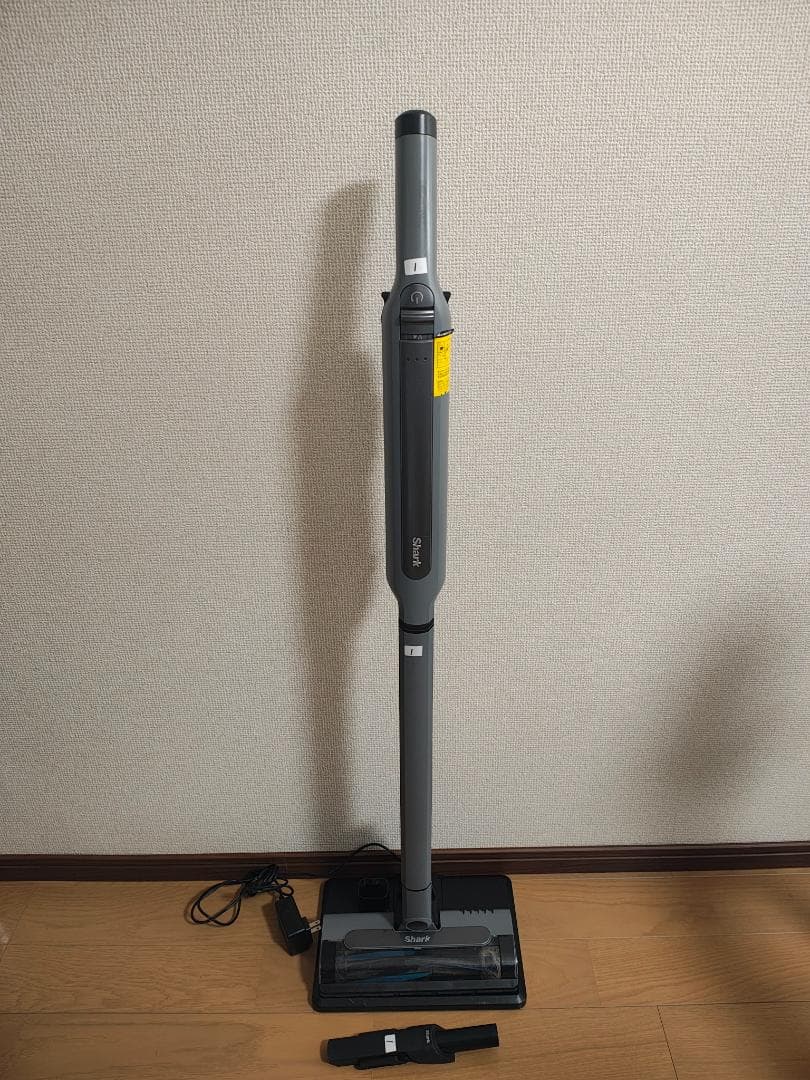 シャーク☆CS100JGR☆バッテリーの状態良好☆1 - メルカリ