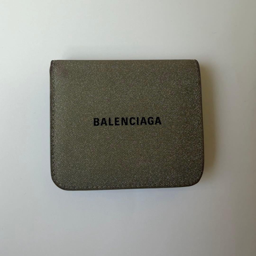 正規品・付属品完備】BALENCIAGA 二つつ折り財布 シルバー キラキラ