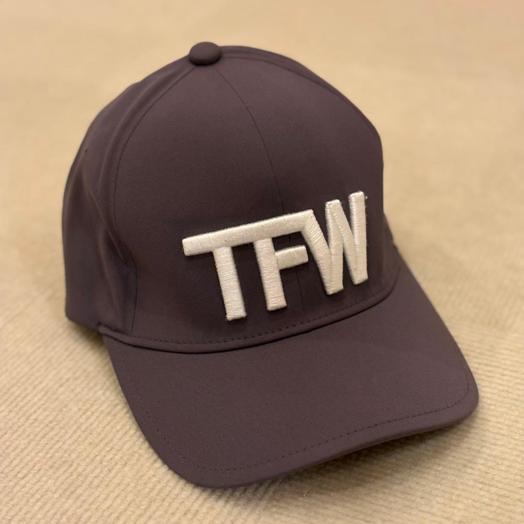 TFW49】フェニックスカントリークラブ限定キャップ - メルカリ