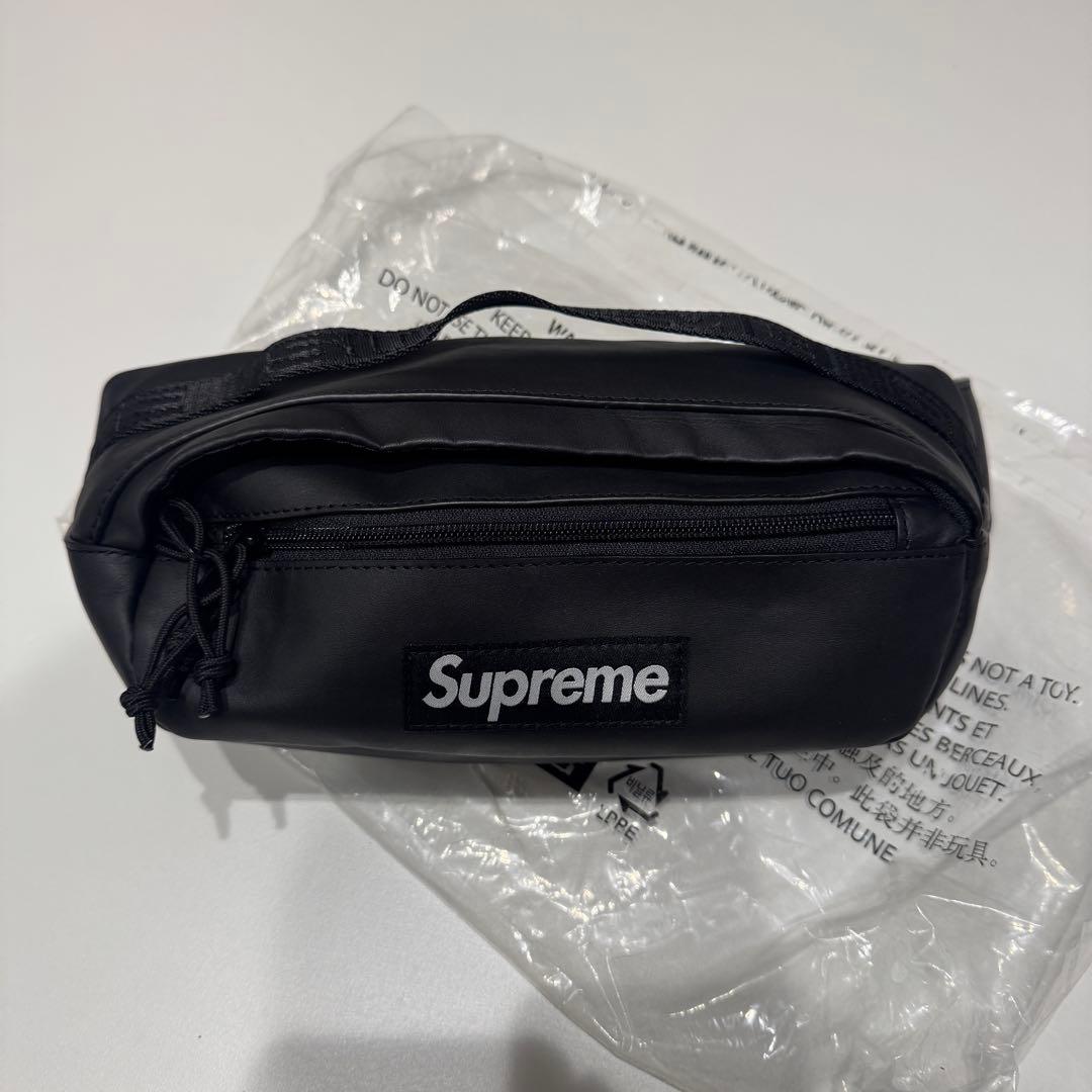 バッグ Supreme Leather Waist Bag \"Black\" (23FW)